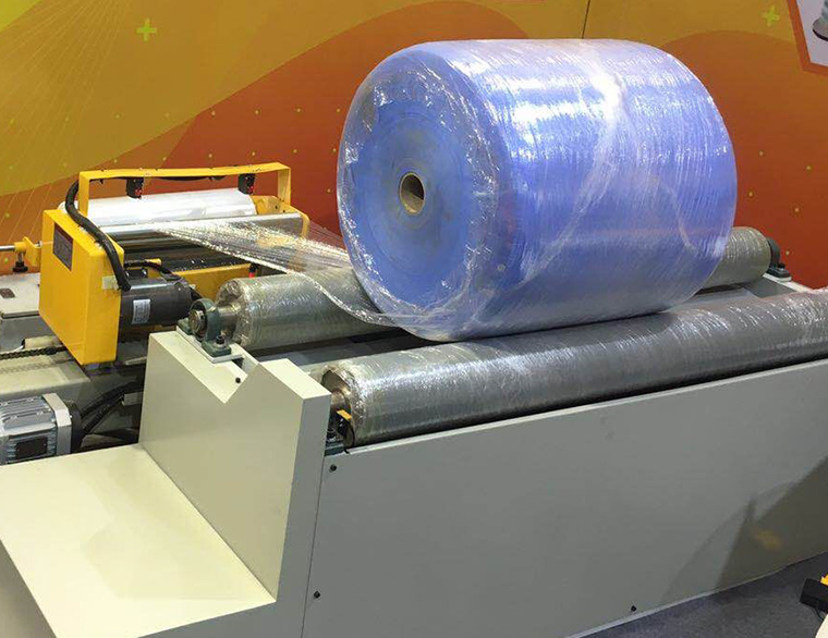 Advantages Of The Wrapping Film Packaging Machine