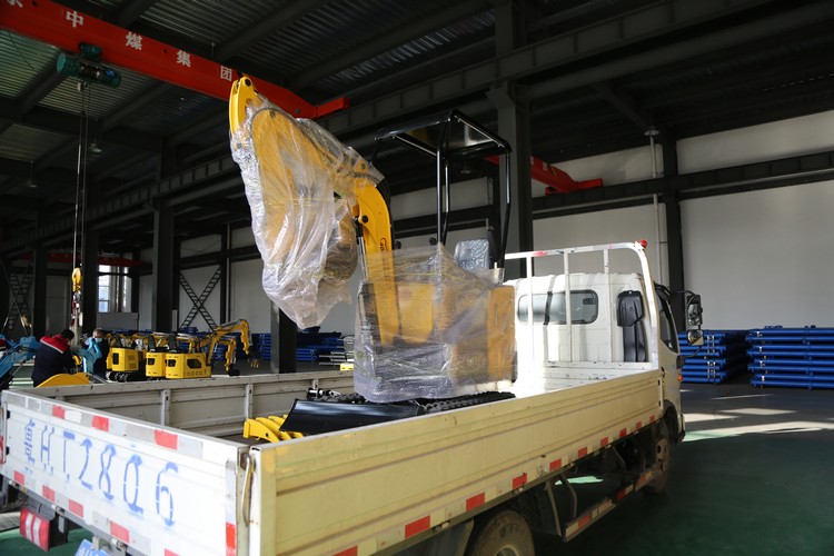 China Coal Group Sent Small Excavator To Sichuan